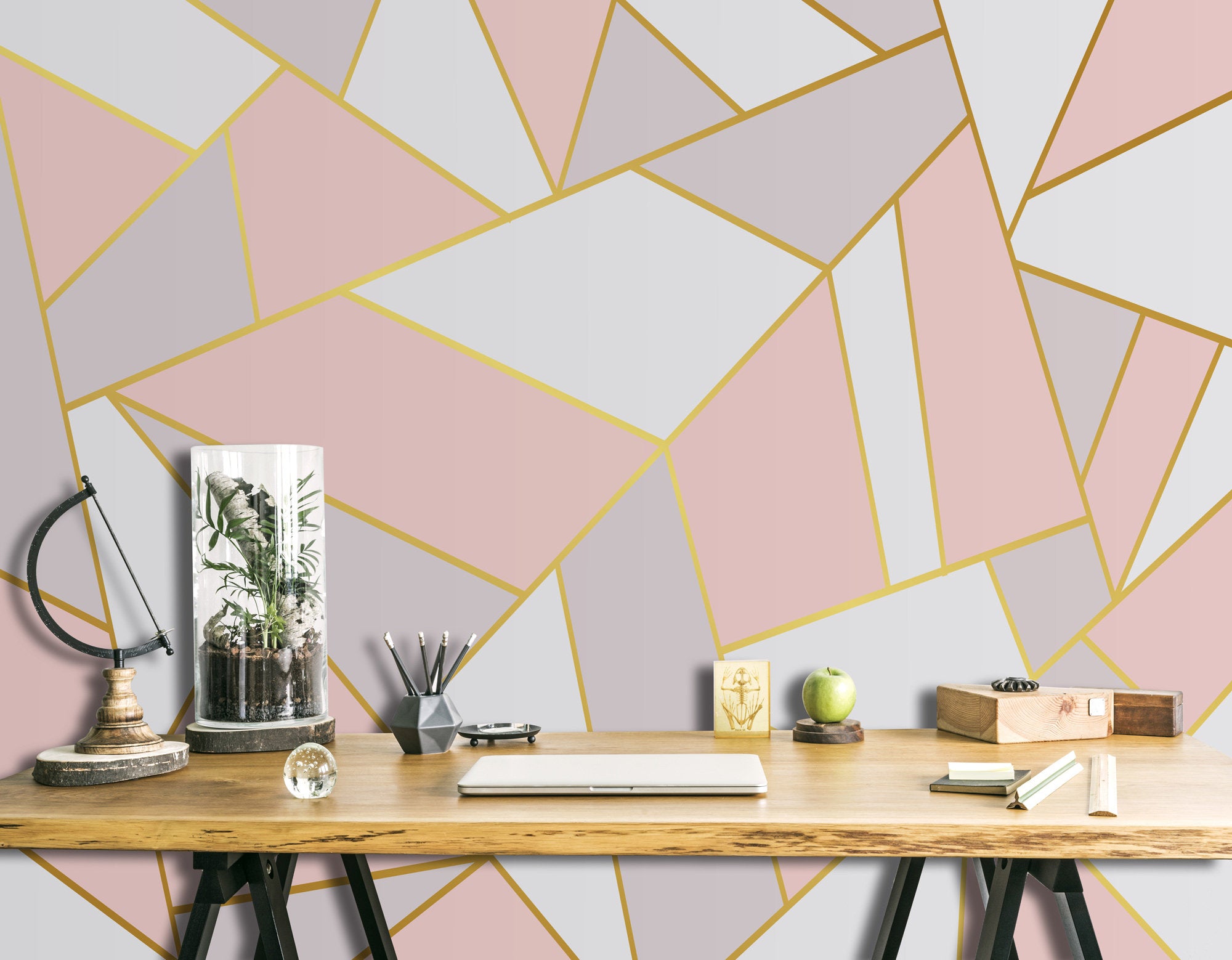 Triagle And Trapezoid Geometric Shapes Design Wallpaper